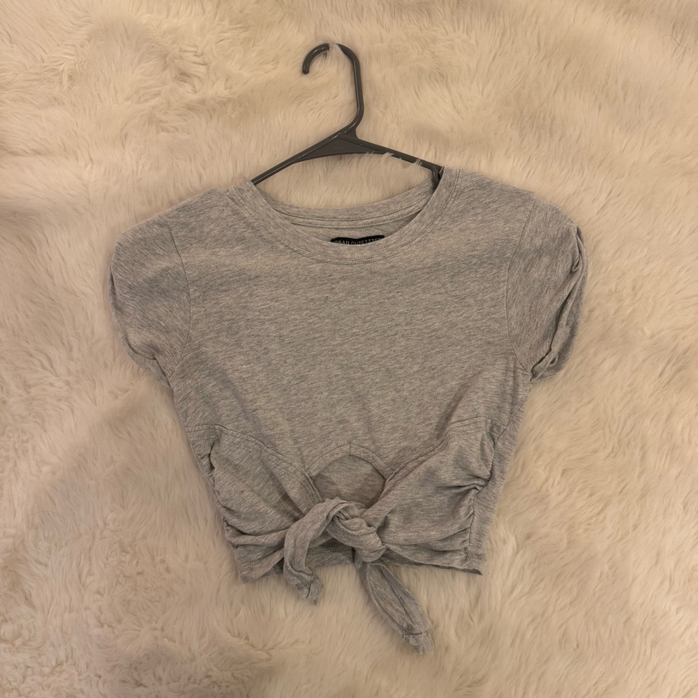 GREY TIE FRONT TEE